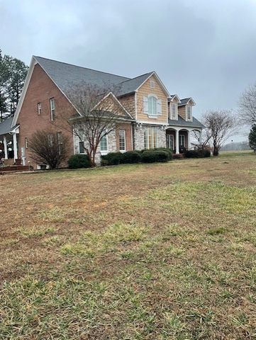 828 Prosser Rd, Leoma, TN 38468