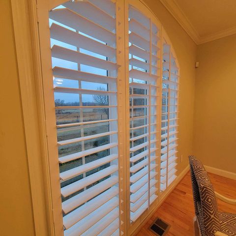 828 Prosser Rd, Leoma, TN 38468