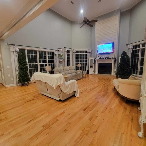 828 Prosser Rd, Leoma, TN 38468