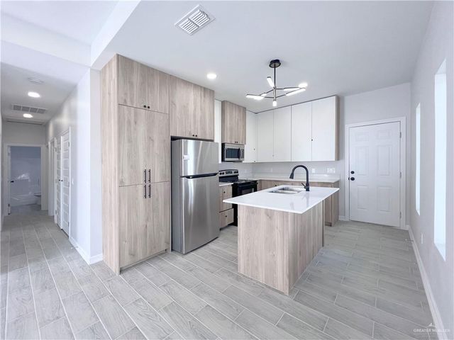 508 N Alexandrite Avenue 1, Edinburg, TX 78541