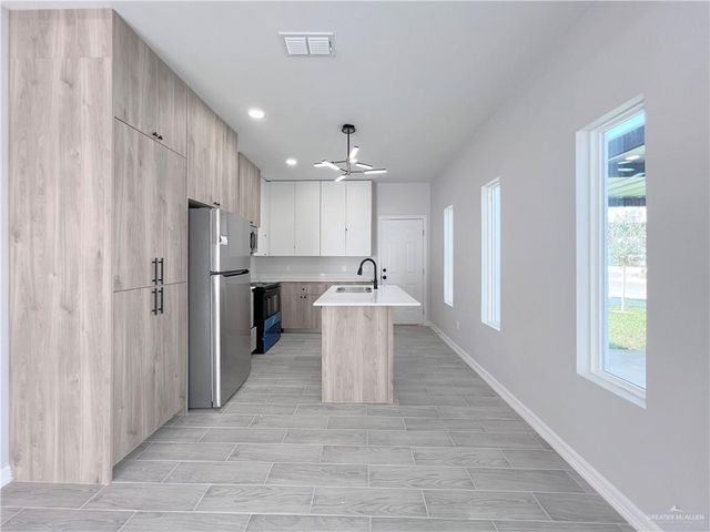 508 N Alexandrite Avenue 1, Edinburg, TX 78541