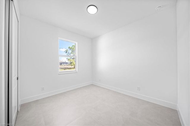 2724 NW 21st ST, Cape Coral, FL 33993