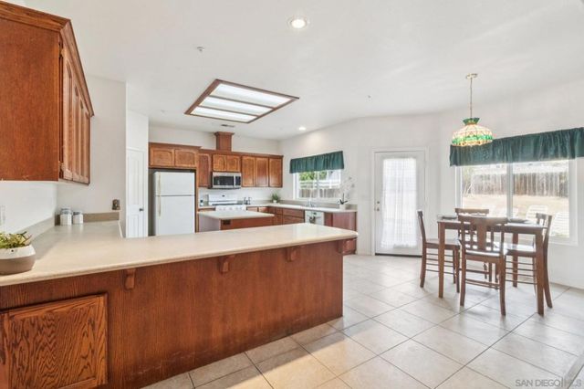 1346 Wilson Rd, Ramona, CA 92065