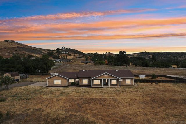 1346 Wilson Rd, Ramona, CA 92065