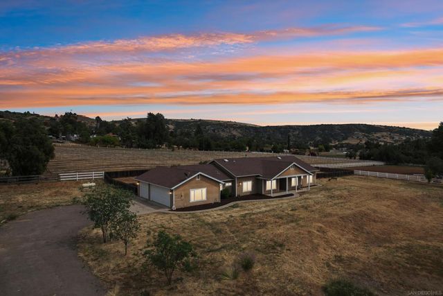 1346 Wilson Rd, Ramona, CA 92065