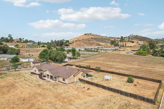 1346 Wilson Rd, Ramona, CA 92065
