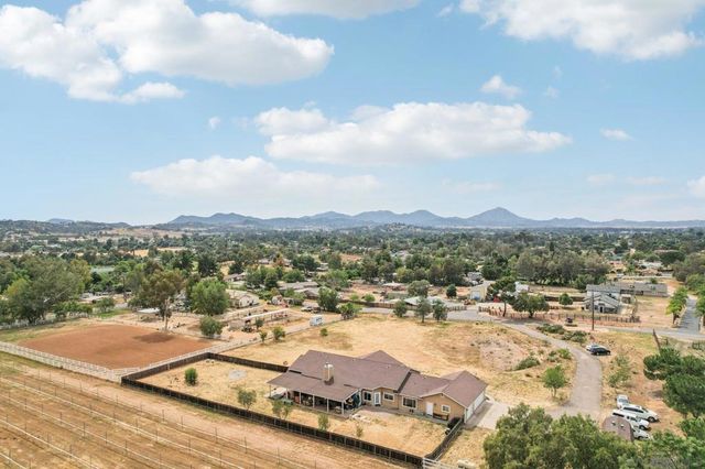 1346 Wilson Rd, Ramona, CA 92065