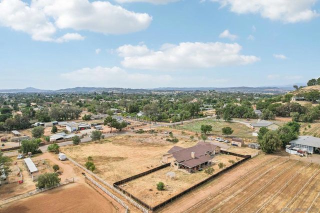 1346 Wilson Rd, Ramona, CA 92065