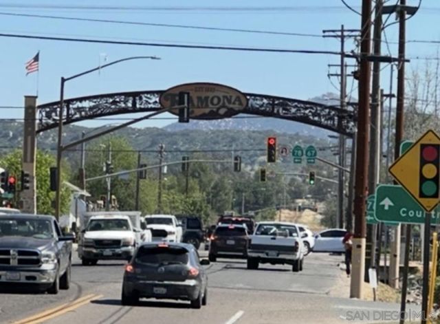 1346 Wilson Rd, Ramona, CA 92065