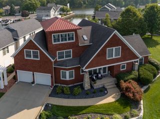 2491 Bay Pointe Drive, St. Joseph Twp, MI 49085
