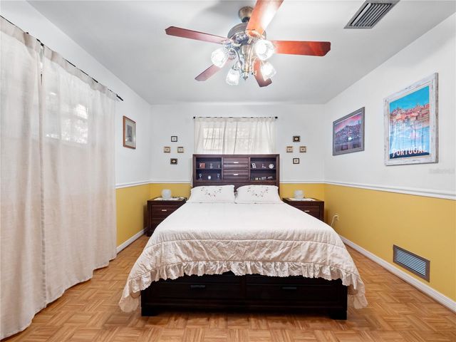 7002 CRESTLAKE DRIVE, Orlando, FL 32819