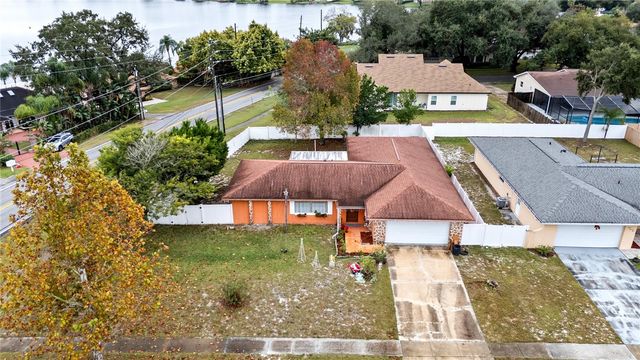 7002 CRESTLAKE DRIVE, Orlando, FL 32819
