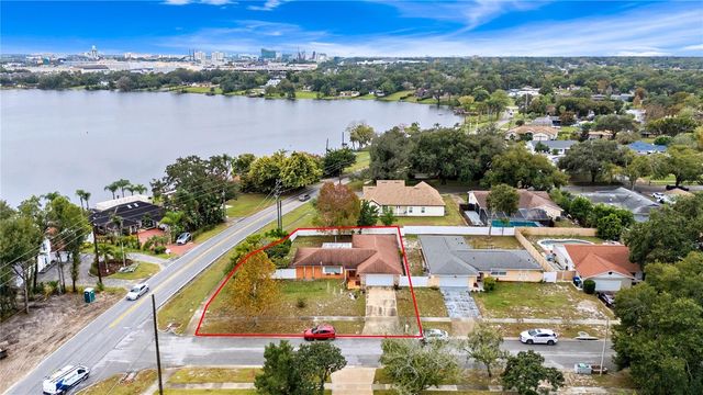7002 CRESTLAKE DRIVE, Orlando, FL 32819