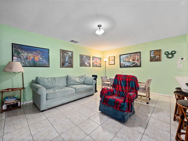 7002 CRESTLAKE DRIVE, Orlando, FL 32819