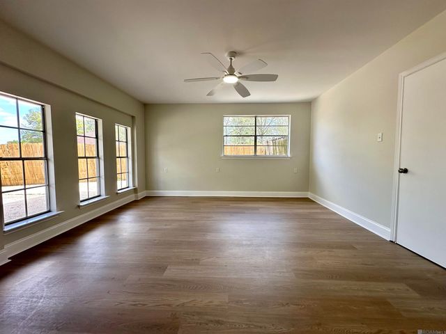 13678 E Jolissaint Dr, Saint George, LA 70810