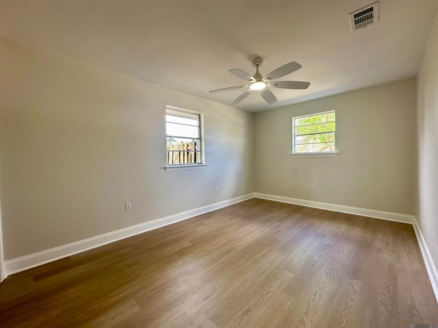 13678 E Jolissaint Dr, Saint George, LA 70810