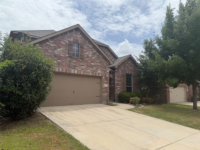 1512 Cockatiell Drive, Little Elm, TX 75068