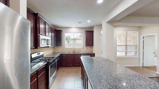 1512 Cockatiell Drive, Little Elm, TX 75068