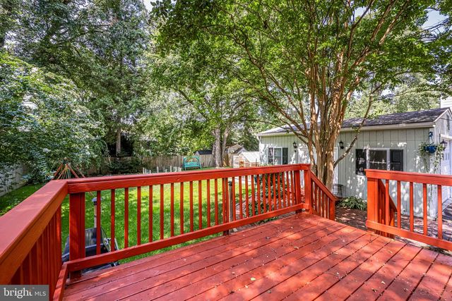 4038 MAPLE ST, Fairfax, VA 22030