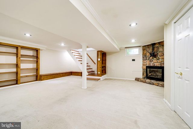 4038 MAPLE ST, Fairfax, VA 22030