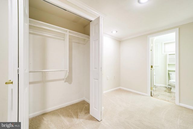 4038 MAPLE ST, Fairfax, VA 22030