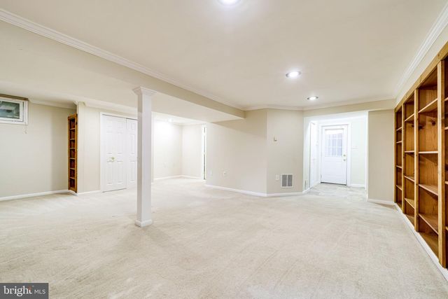 4038 MAPLE ST, Fairfax, VA 22030