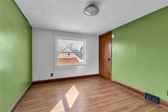 2436 Harlem Road, Cheektowaga, NY 14225