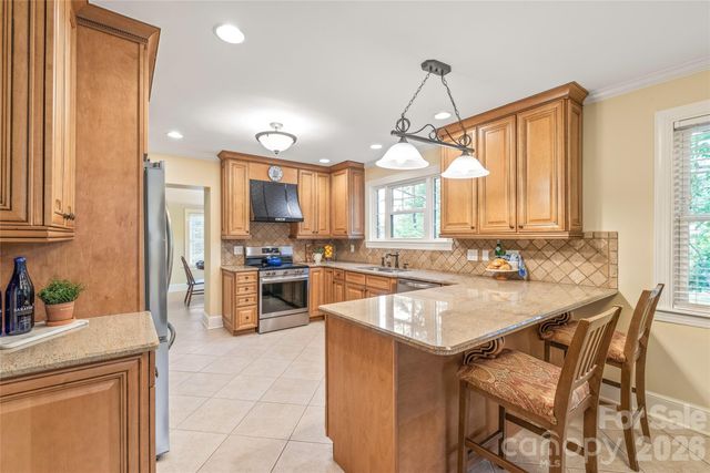 600 S Central Avenue, Belmont, NC 28012