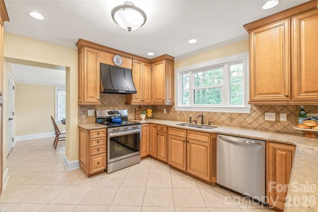 600 S Central Avenue, Belmont, NC 28012