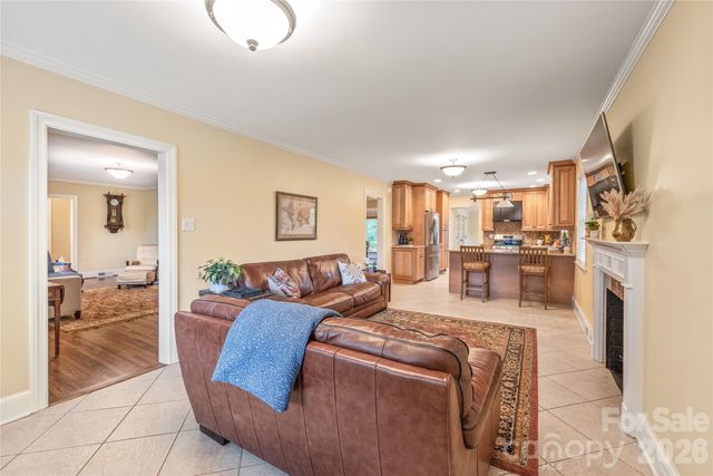 600 S Central Avenue, Belmont, NC 28012