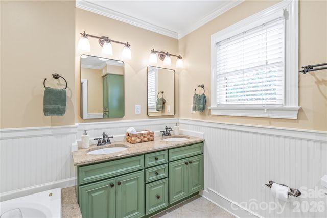 600 S Central Avenue, Belmont, NC 28012
