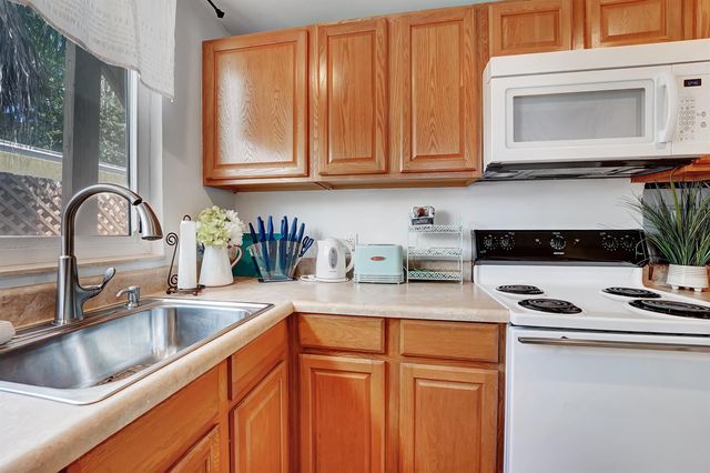 14 South Lane B, Boynton Beach, FL 33435