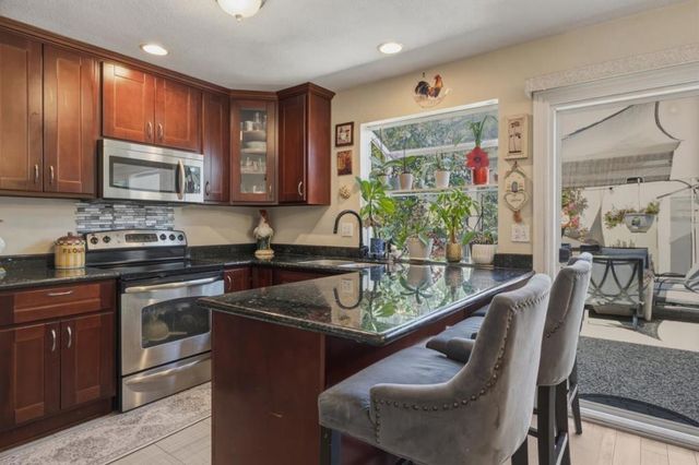 1179 Beaconsfield, San Jose, CA 95121