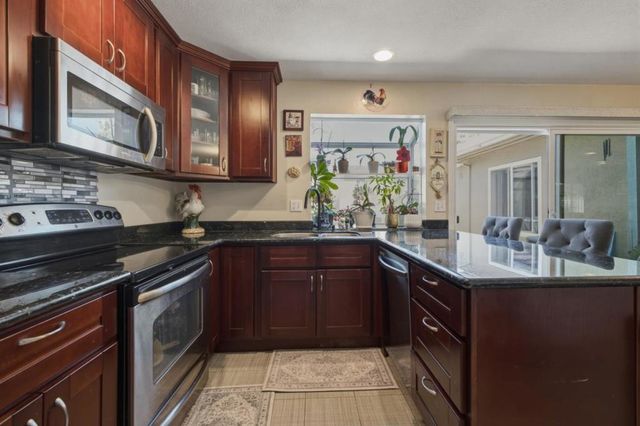 1179 Beaconsfield, San Jose, CA 95121