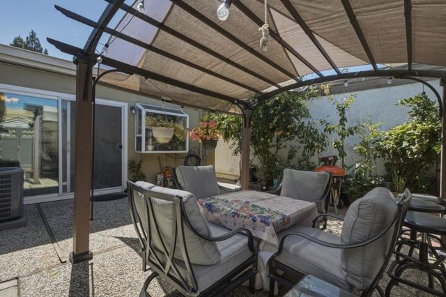 1179 Beaconsfield, San Jose, CA 95121