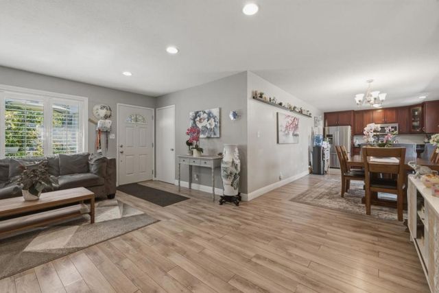 1179 Beaconsfield, San Jose, CA 95121