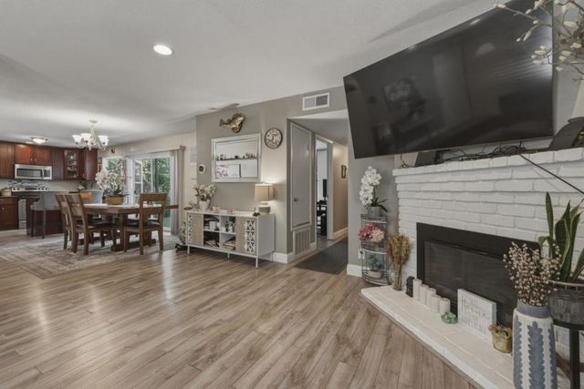 1179 Beaconsfield, San Jose, CA 95121