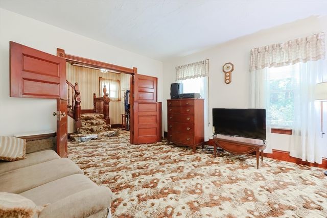 30 Palm Street, Leominster, MA 01453