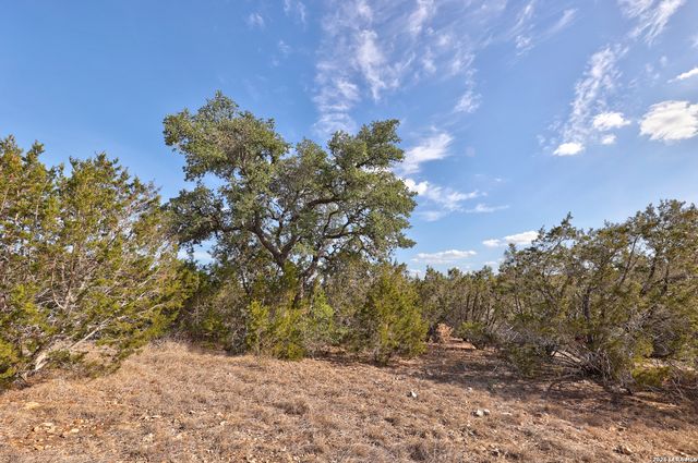 0 Yellowstone LnSW, Hunt, TX 78024