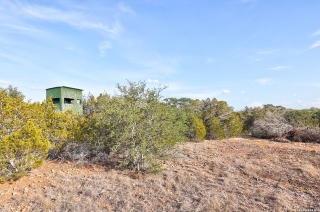 0 Yellowstone LnSW, Hunt, TX 78024