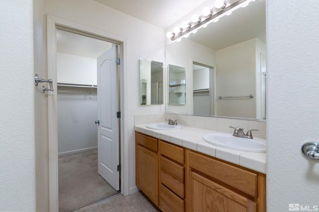 7422 Windswept Loop, Sparks, NV 89436