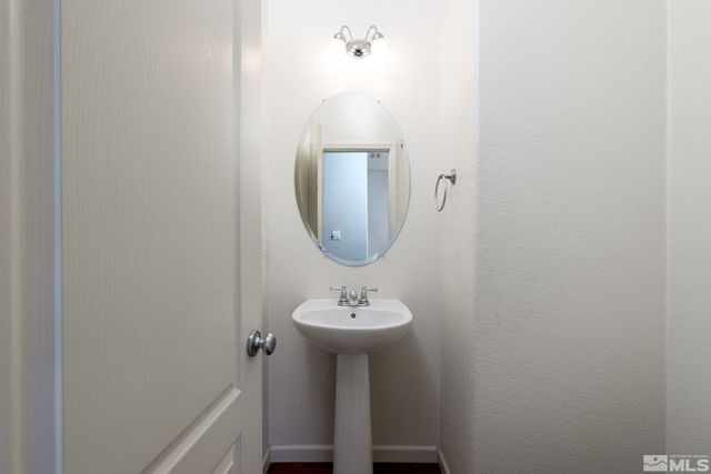 7422 Windswept Loop, Sparks, NV 89436