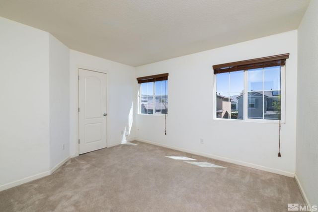 7422 Windswept Loop, Sparks, NV 89436