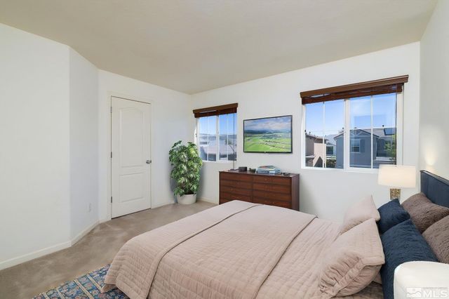 7422 Windswept Loop, Sparks, NV 89436