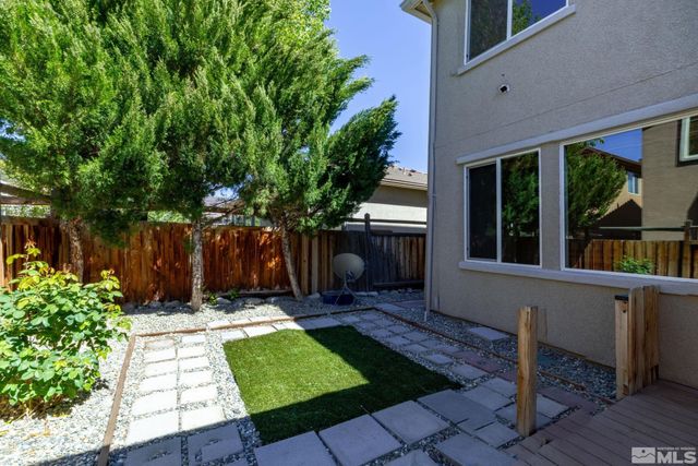 7422 Windswept Loop, Sparks, NV 89436