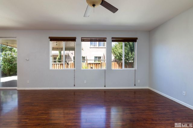 7422 Windswept Loop, Sparks, NV 89436