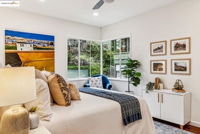 2704 Le Conte AVE 4, Berkeley, CA 94709