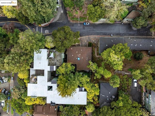 2704 Le Conte AVE 4, Berkeley, CA 94709