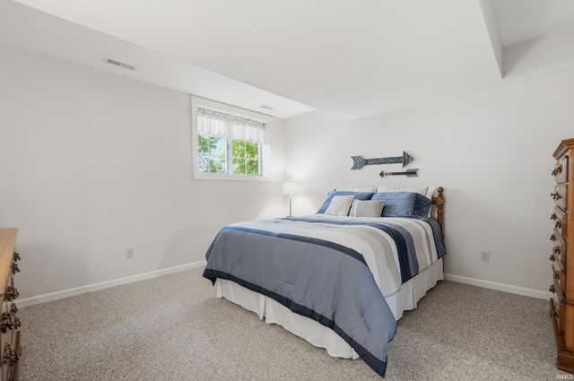 111 Matthew Cove, Auburn, IN 46706