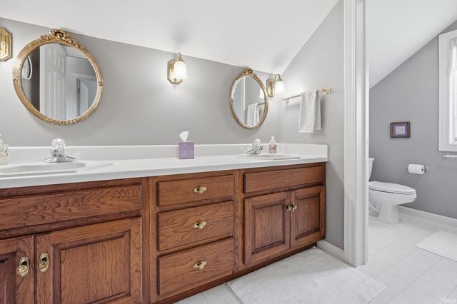 111 Matthew Cove, Auburn, IN 46706